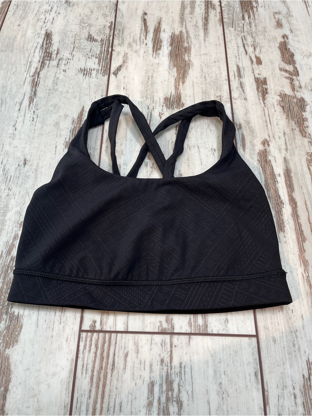 Lululemon Energy Bra Black Strappy Back Geometric Embossed Medium Support 4 - Picture 7 of 11